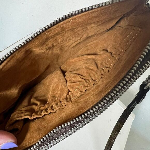 Patricia Nash Valerie Cassini Wristlet in Tooled Turquoise Leather Bohemian Chic - Picture 4 of 12